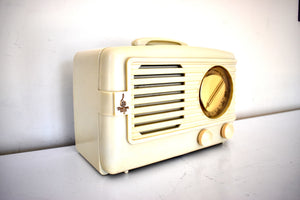カラーラ アイボリー 1949 エマーソン モデル 581 プラスコン AM 真空管ラジオ 黄金時代の美しさ、素晴らしい状態とサウンド！