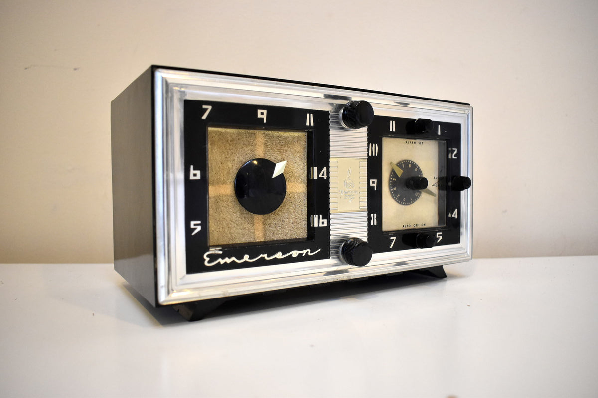 Moderna Black and Silver 1953 Emerson Model 718 AM Vacuum Tube Clock R ...