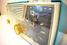 画像をギャラリービューアに読み込む, スカイブルー ターコイズとホワイト 1956 エマーソン モデル 919 真空管 AM ラジオ プッシュ ボタン マニア!素晴らしいサウンド!