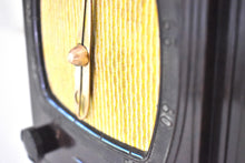 Charger l&#39;image dans la galerie, Clockette 1937 Emerson Model 157 Vacuum Tube AM Radio Relic It Works!