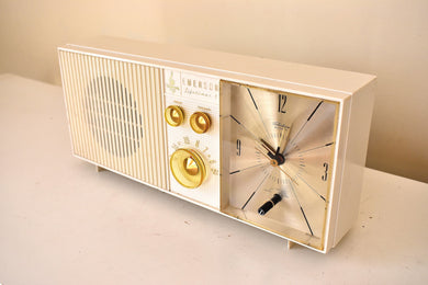 Bluetooth MP3 Ready To Go - Linen White 1962 Emerson Model 31L02 Vacuum Tube AM Radio Excellent Condition and Great Sounding!