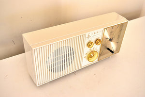 Bluetooth MP3 Ready To Go - Linen White 1962 Emerson Model 31L02 Vacuum Tube AM Radio Excellent Condition and Great Sounding!