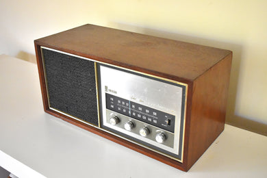 Wood Cabinet Modern Technology 1969 Emerson Model 31T56 AM FM Solid State Radio Sounds Fantastic!