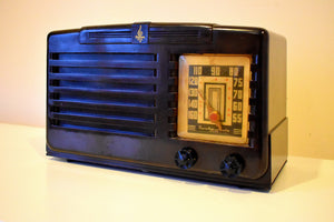 Bluetooth MP3 Ready - 1940 Emerson Model 333 AM Brown Bakelite Vacuum Tube Clock Radio Classic and Classy!