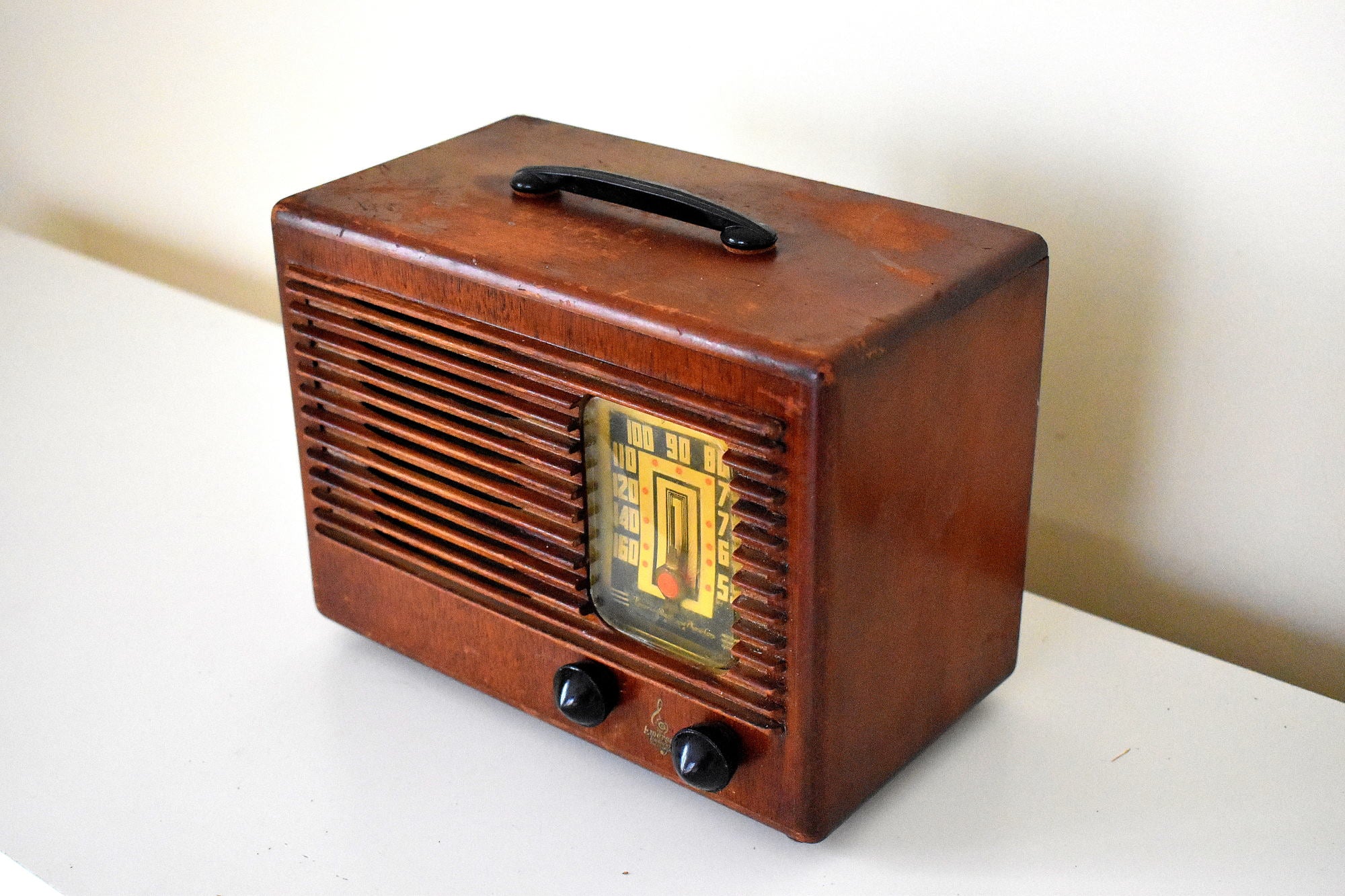 Wood 1942 Emerson Model EC-425 AM Vacuum Tube Radio Beautiful Little Woody!