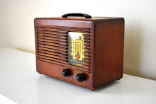 Load image into Gallery viewer, Wood 1942 Emerson Model EC-425 AM Vacuum Tube Radio Beautiful Little Woody!