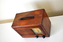 Load image into Gallery viewer, Wood 1942 Emerson Model EC-425 AM Vacuum Tube Radio Beautiful Little Woody!