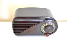 Load image into Gallery viewer, Mocha Brown Bakelite Bullet 1947 Farnsworth Model GT-050 AM Vacuum Tube Radio Sounds Great!