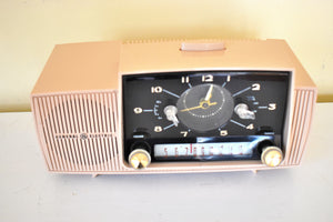 Beige Pink Mid Century 1956 General Electric Model C-434B Vacuum Tube AM Clock Radio Popular Model Sounds Terrific! Excellent Plus Condition!