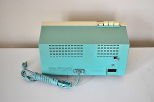 Aquamarine Turquoise and White Mid Century Vintage 1960 General Electric C-450A AM Vacuum Tube Clock Radio Push Button Craze!