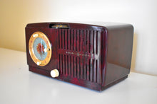 Load image into Gallery viewer, Burgundy Marble Mid Century Vintage 1954 General Electric Model 515 AM Vacuum Tube Radio Looks Great Popular Model!