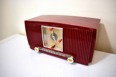 Cranberry Red 1954 General Electric Model 548PH AM Vacuum Tube Radio Sounds Great! Beautiful Color!