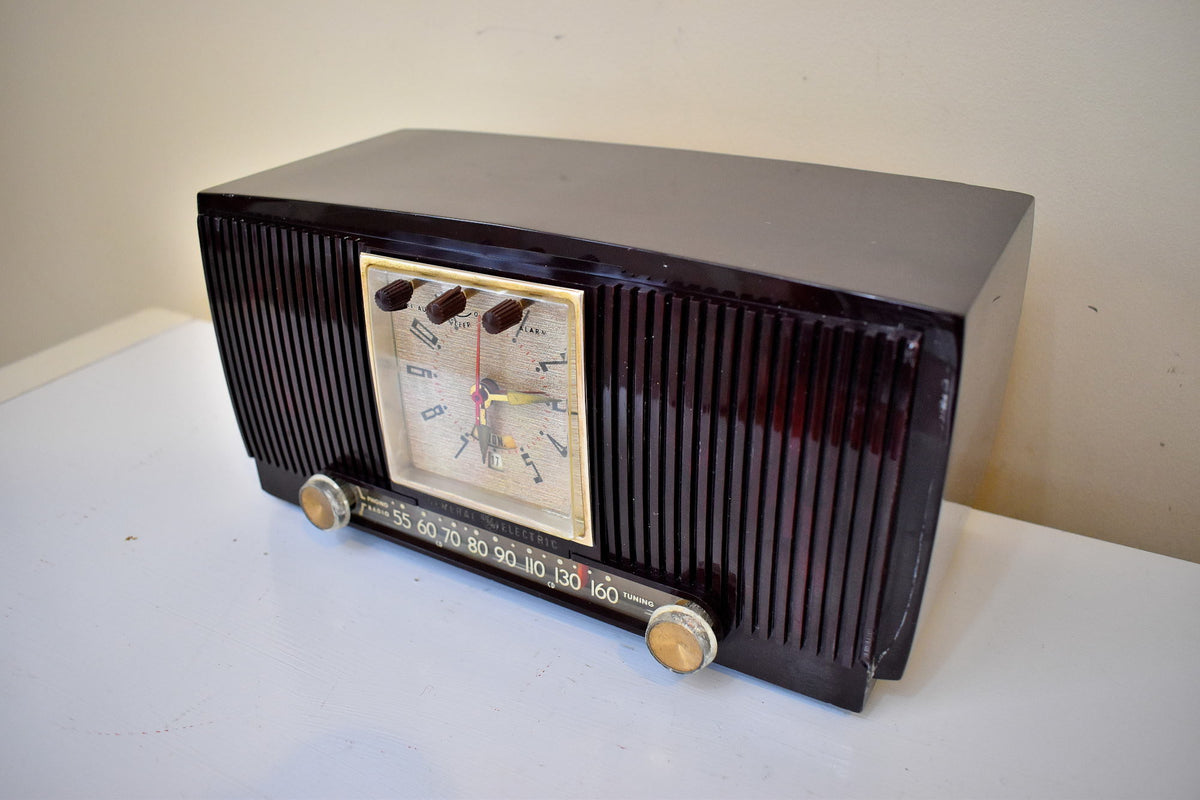 Marble Swirl Burgundy Brown 1954 General Electric Model 577 AM Vacuum ...