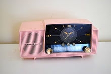 画像をギャラリービューアに読み込む, プリンセス ピンク ミッドセンチュリー 1958 ゼネラル エレクトリック モデル 913D 真空管 AM クロック ラジオ 美しいサウンドは素晴らしい、ほぼ新品です。