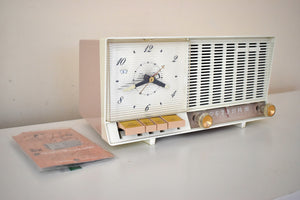 Rose Beige 1960 GE General Electric Model C-426A AM Vintage Radio with Original User Manual