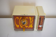 Load image into Gallery viewer, GROOVY Retro Solid State 1969 General Electric C3300A AM Clock Radio Alarm Very Brady!