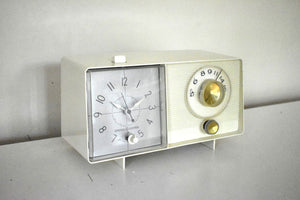 Bluetooth Ready To Go - Ivory White 1960 General Electric Model C410C AM Radio Excellent Condition Works Great!