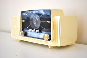Snow White Mid Century 1959 General Electric Model C416 Vacuum Tube AM Clock Radio Beauty Sounds Fantastic Popular Model!