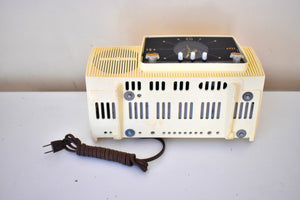 白雪姫 ミッドセンチュリー 1959 ゼネラル・エレクトリック モデル C416 真空管 AM クロック ラジオ ビューティ サウンド 素晴らしい人気モデル！