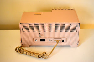 Dusty Pink 1958 General Electric Model C421A Vacuum Tube AM Clock Radio Near Mint!