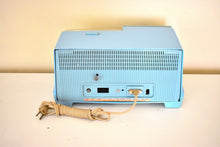 Charger l&#39;image dans la galerie, Cornflower Blue 1960 GE General Electric Model C-421A AM Vintage Radio Excellent Condition! Sounds Great!