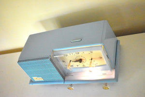 Cornflower Blue 1958 General Electric Model C421B Vacuum Tube AM Clock Radio Excellent+ Condition Sounds Great!