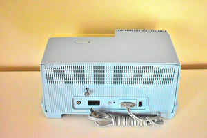 Cornflower Blue 1958 General Electric Model C421B Vacuum Tube AM Clock Radio Excellent+ Condition Sounds Great!