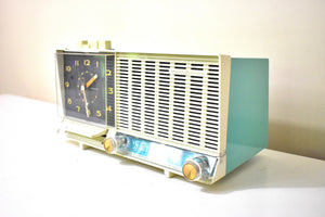 Seafoam Turquoise 1960 GE General Electric Model C-451A AM Vintage Radio Mid Century Bells and Whistles!