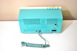 Seafoam Turquoise 1960 GE General Electric Model C-451A AM Vintage Radio Mid Century Bells and Whistles!