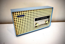 Charger l&#39;image dans la galerie, Bluetooth Ready To Go - Breezeway Blue 1960 General Electric Model T-165A Vacuum Tube Radio Sounds and Looks Great!