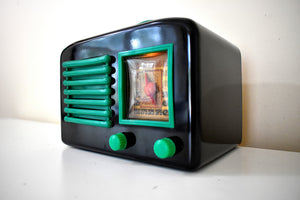 Black and Green 1947 General Television Model 100-1 Vacuum Tube AM Radio Works Great! Rare Color Combo Excellent Condition!