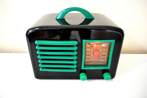 Black and Green 1947 General Television Model 100-1 Vacuum Tube AM Radio Works Great! Rare Color Combo Excellent Condition!