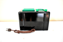 Load image into Gallery viewer, Black and Green 1947 General Television Model 100-1 Vacuum Tube AM Radio Works Great! Rare Color Combo Excellent Condition!