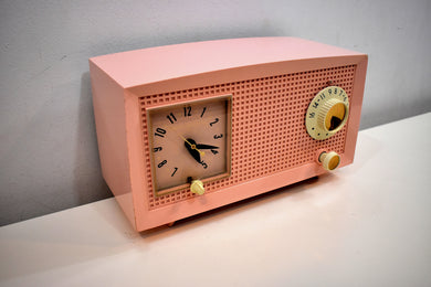 Chiffon Pink Vintage 1959 General Electric Model C-435A Vacuum Tube Radio Lovely Lady!