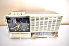 Load image into Gallery viewer, Winter Gray White 1960 GE General Electric Model C-452B AM Vintage Radio Excellent Plus Condition Sounds Terrtific!