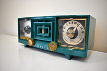 Load image into Gallery viewer, Kelly Green Mid Century 1955 Zenith Model R519FAM Vacuum Tube Radio Sleek and Sounds Great! Excellent Condition!