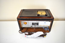 Load image into Gallery viewer, Bluetooth Ready To Go - Copper Face Wood Cabinet 1946 Gilfillan Brothers Model 56B AM Vacuum Tube Radio Sounds Great Rare Manufacturer!