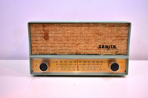 ミントグリーン ミッドセンチュリー 1959 ゼニス S-41876 AM/FM 真空管ラジオのサウンドは素晴らしい!
