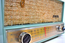 Charger l&#39;image dans la galerie, Mint Green Mid Century 1959 Zenith S-41876 AM/FM Vacuum Tube Radio Sounds Great!