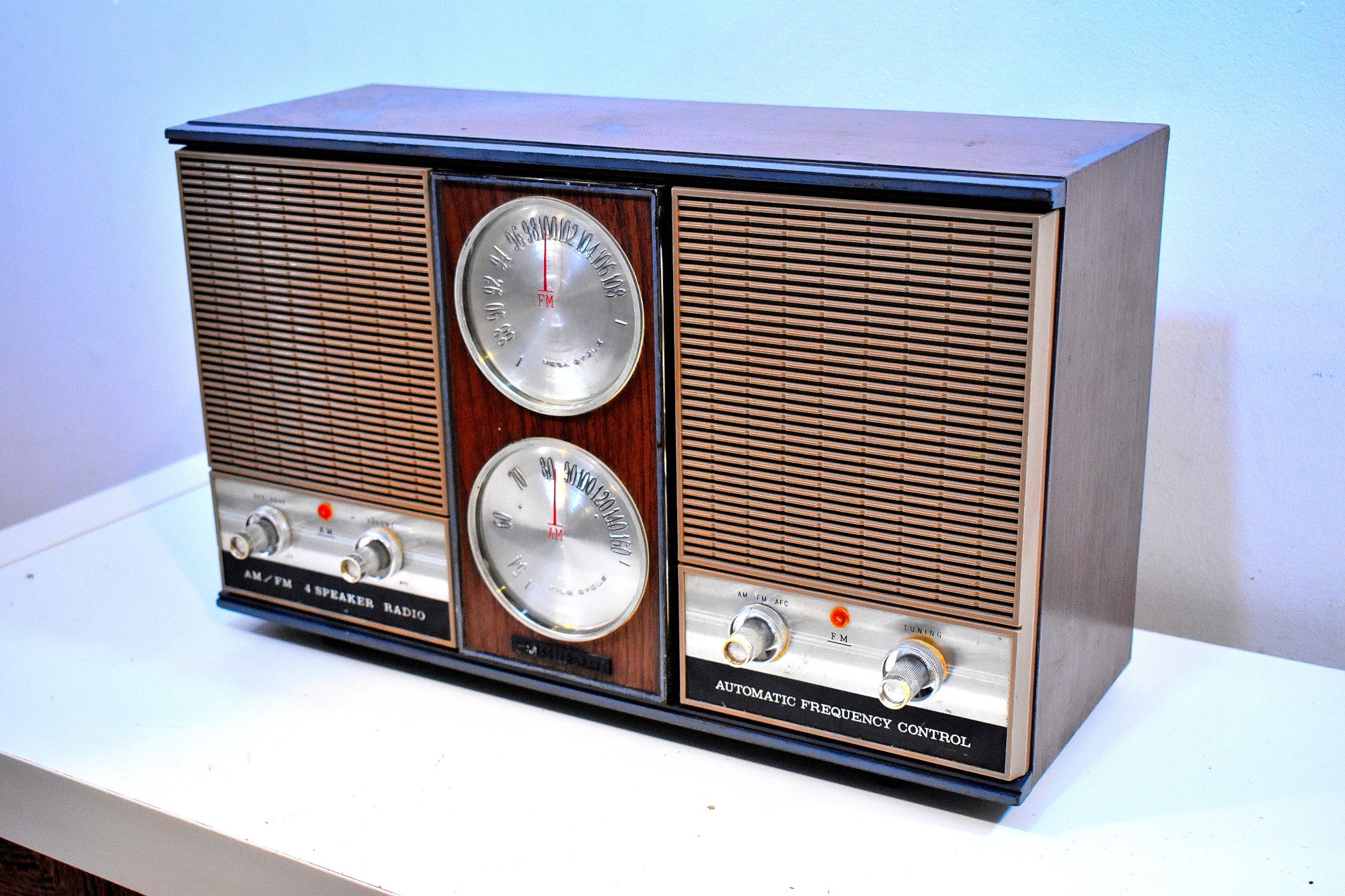 Bluetooth Ready To Go - Humungous 1962 Master-Craft Model