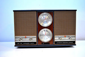 Bluetooth Ready To Go - Humungous 1962 Master-Craft Model 3YE-380 AM FM Vacuum Tube Radio What A Beast!
