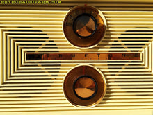 Charger l&#39;image dans la galerie, SOLD! - Aug 18, 2016 - AWESOME GREEN Twin Speaker Retro Vintage 1950s Truetone DC2036A Tube Radio Totally Restored! - [product_type} - Truetone - Retro Radio Farm