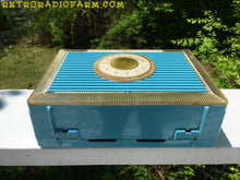 Charger l&#39;image dans la galerie, SOLD! - Dec 4, 2016 - CLEOPATRA Teal and Gold Vintage Antique Mid Century 1955 Bulova Companion Model 206 Portable Tube AM Radio Bling! Bling! - [product_type} - Bulova - Retro Radio Farm