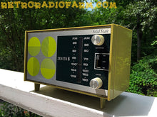 Charger l&#39;image dans la galerie, SOLD! - July 3, 2017 - AVOCADO Green Retro Mid Century Vintage 1972 Zenith Model C-412F AM FM Solid State Radio Amazing! - [product_type} - Zenith - Retro Radio Farm