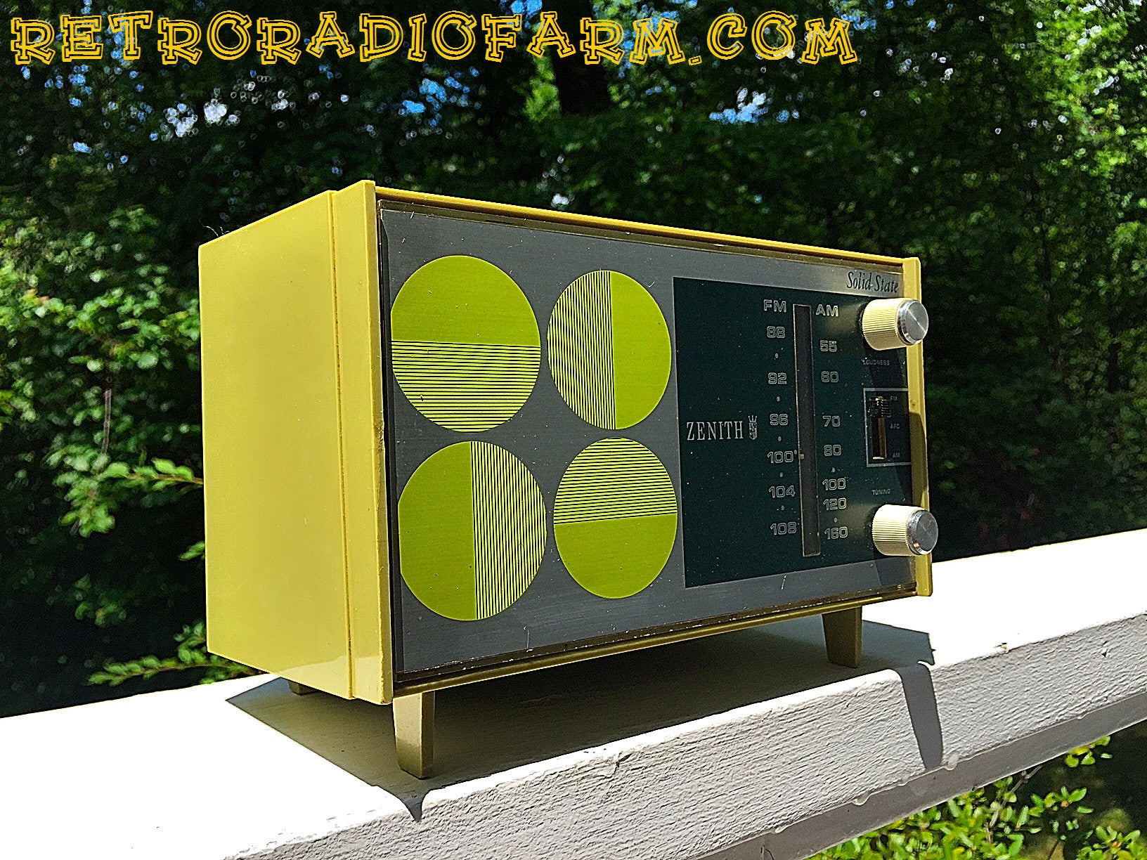 SOLD! - July 3, 2017 - AVOCADO Green Retro Mid Century Vintage