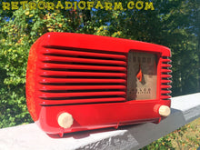Charger l&#39;image dans la galerie, SOLD! - Nov 28, 2016 - LIPSTICK RED Vintage Deco Retro 1947 Philco Transitone 48-200 AM Bakelite Tube Radio Works! - [product_type} - Philco - Retro Radio Farm