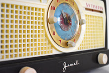 Charger l&#39;image dans la galerie, Mocha and Ivory Bakelite 1950 Jewel Wakemaster Model 5057U Vacuum Tube AM Clock Radio The Master Awaketh!