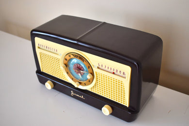 Mocha Brown Bakelite 1950 Jewel Wakemaster Model 5057U Vacuum Tube AM Clock Radio The Master Awaketh!