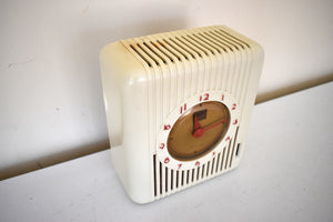 Casabella Ivory 1947 Jewel Model 505 Pin-up AM Vacuum Tube Clock Radio Rare Model Excellent Condition!