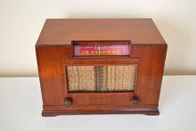 Load image into Gallery viewer, Cherry Wood Artisan Handcrafted 1947 Lear Radio Model 561 Vacuum Tube AM Radio Loud Rare Manufacturer Sounds Great!
